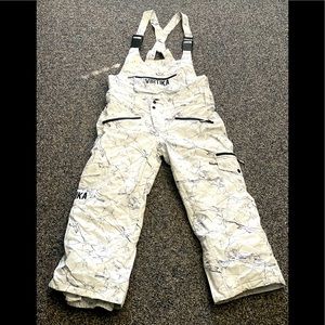 Virtika - Medium White Marble Signature Bib